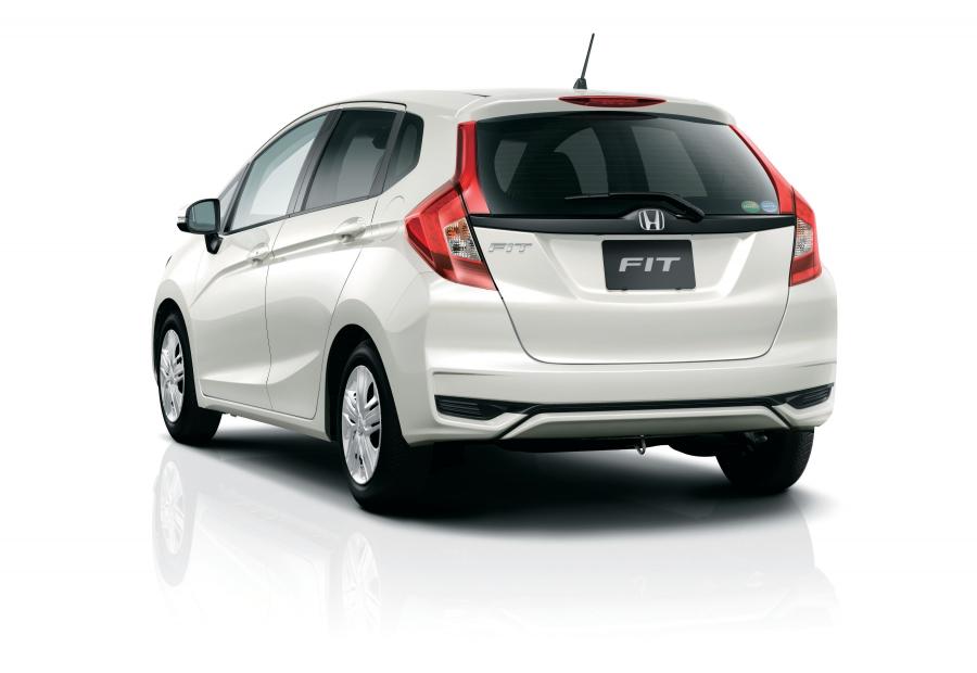  Honda Fit 2017 года  (JP) (фото 6 из 6)